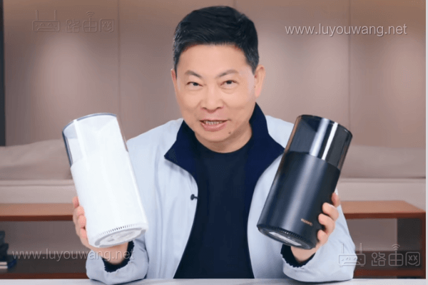 华为路由 X1 Pro:搭载灵犀天线 可覆盖 120 平米,信号能穿三堵墙