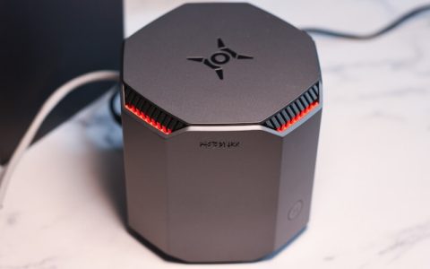家里WiFi不稳定 卡经常掉线？荣耀猎人游戏路由评测