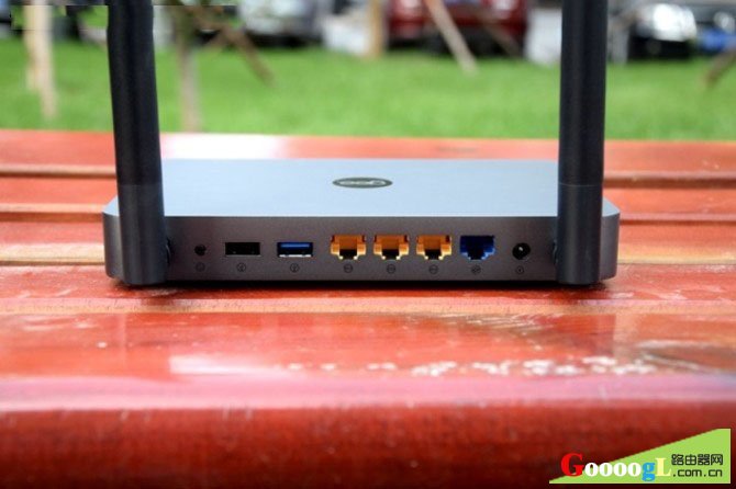 用手机登录hiwifi.com极路由器设置页面步骤