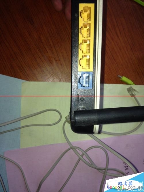 怎么设置在路由器后面再连接多个路由器