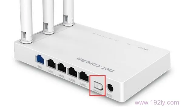 按住WPS/Defaul按钮,把磊科NW717恢复出厂设置
